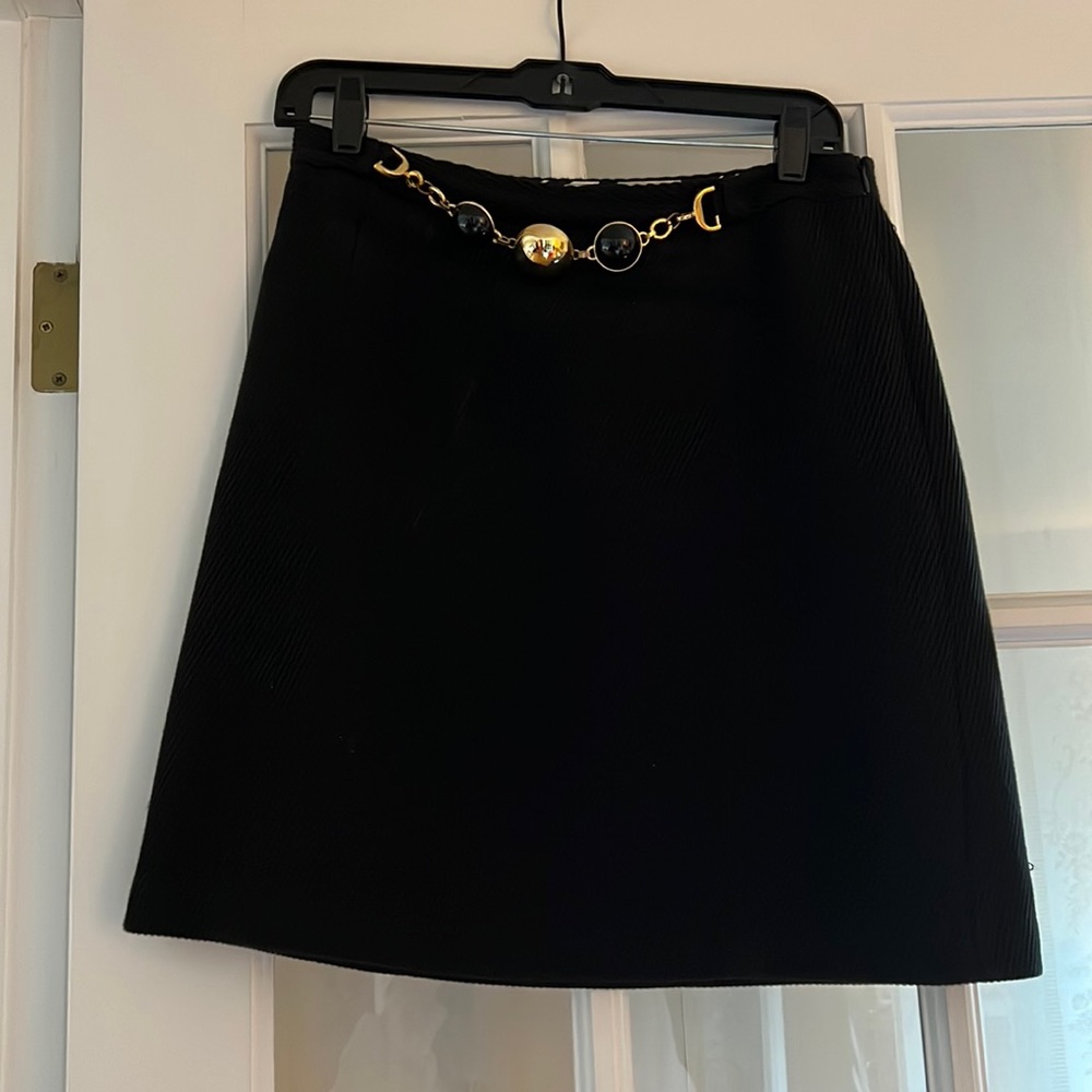 Black Milly zip-up high waisted mini skirt. Size 6